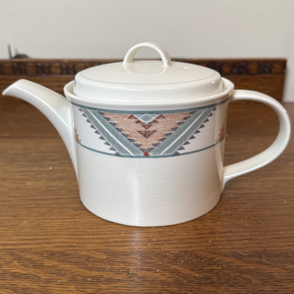 Mikasa Intaglio CAC24 Santa Fe Teapot Southwest Aztec 5" Stoneware w/ Lid